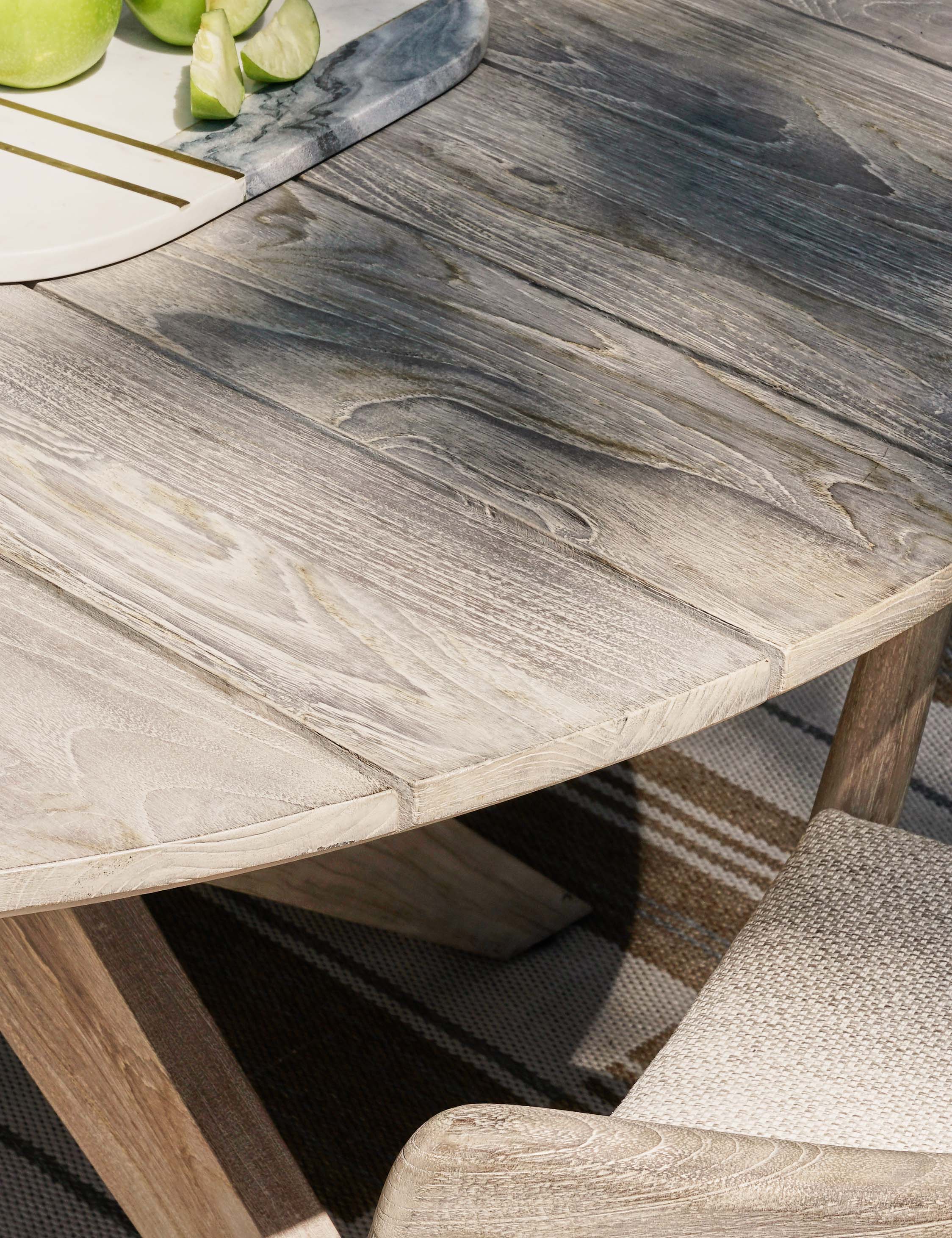 Rosetta Indoor / Outdoor Round Dining Table