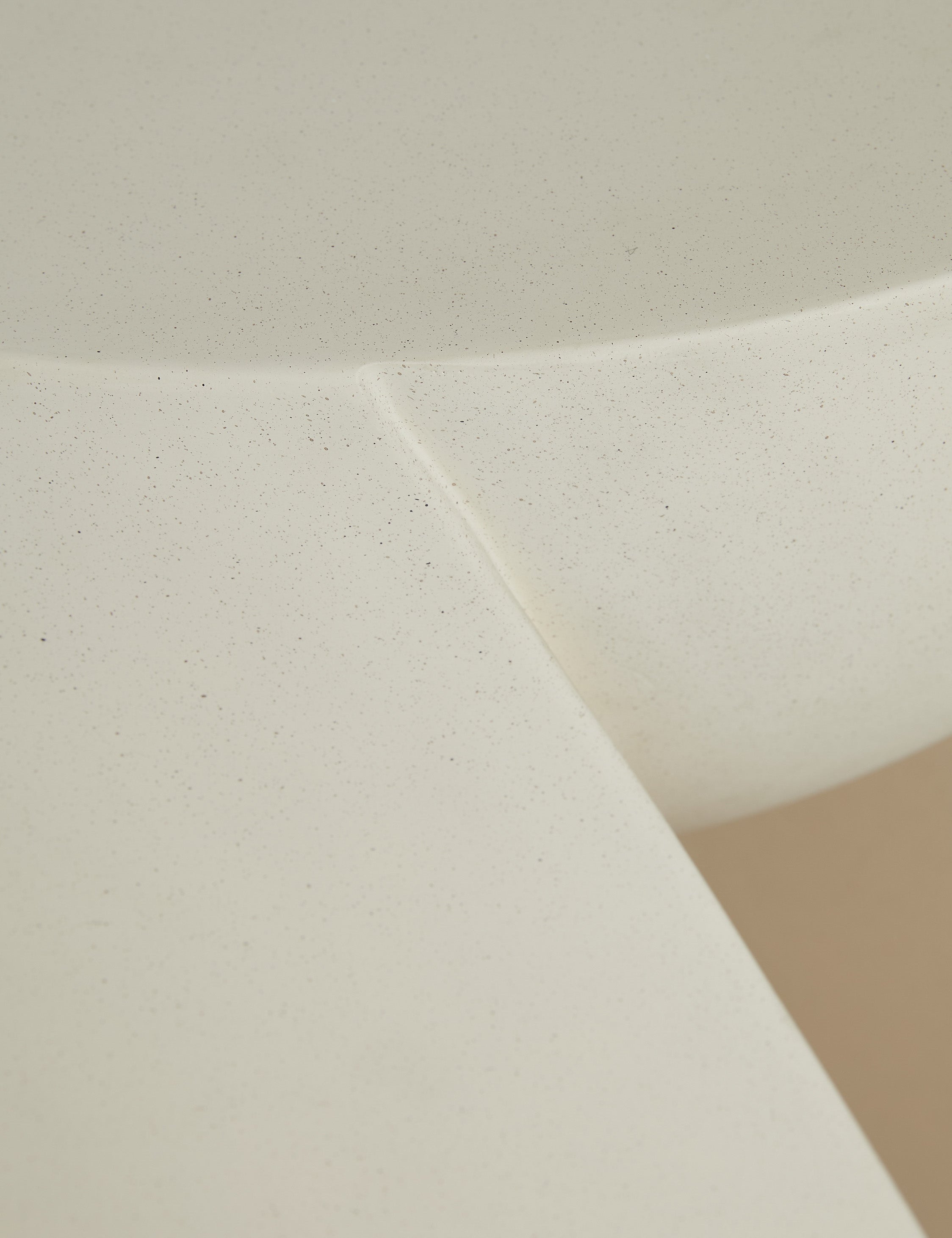 Amaya Indoor / Outdoor Round Side Table