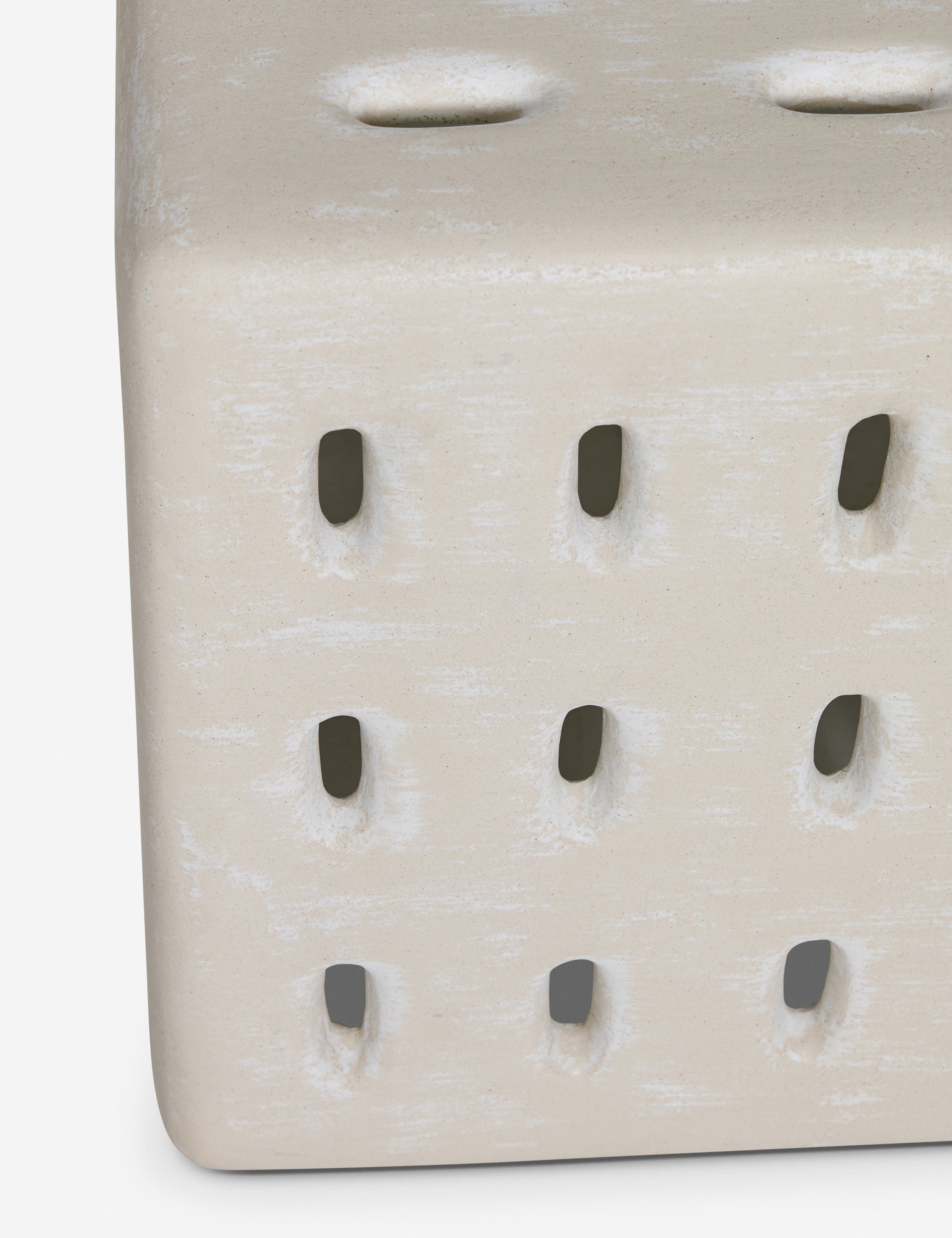 Cabra Indoor / Outdoor Side Table