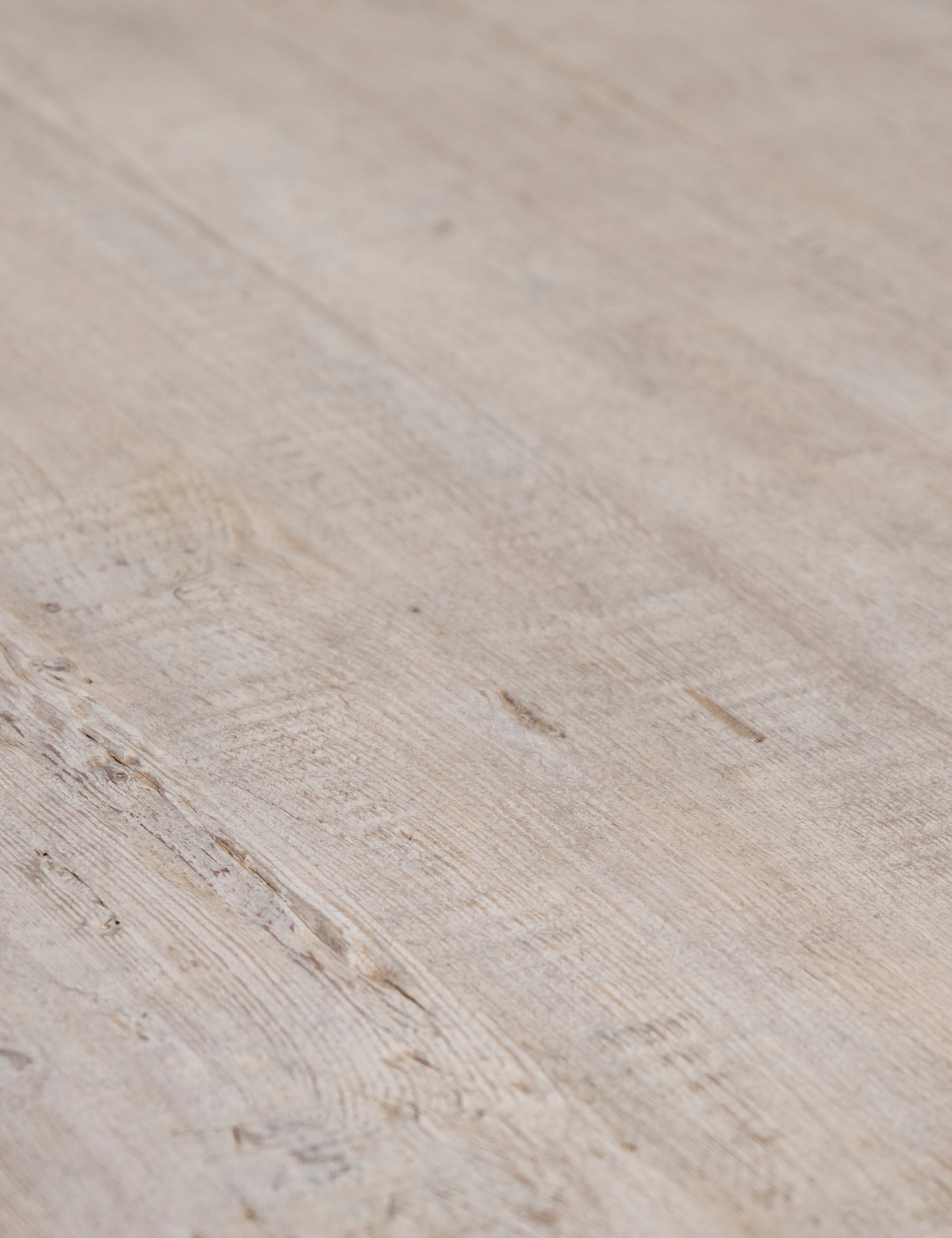 Mays Round Dining Table