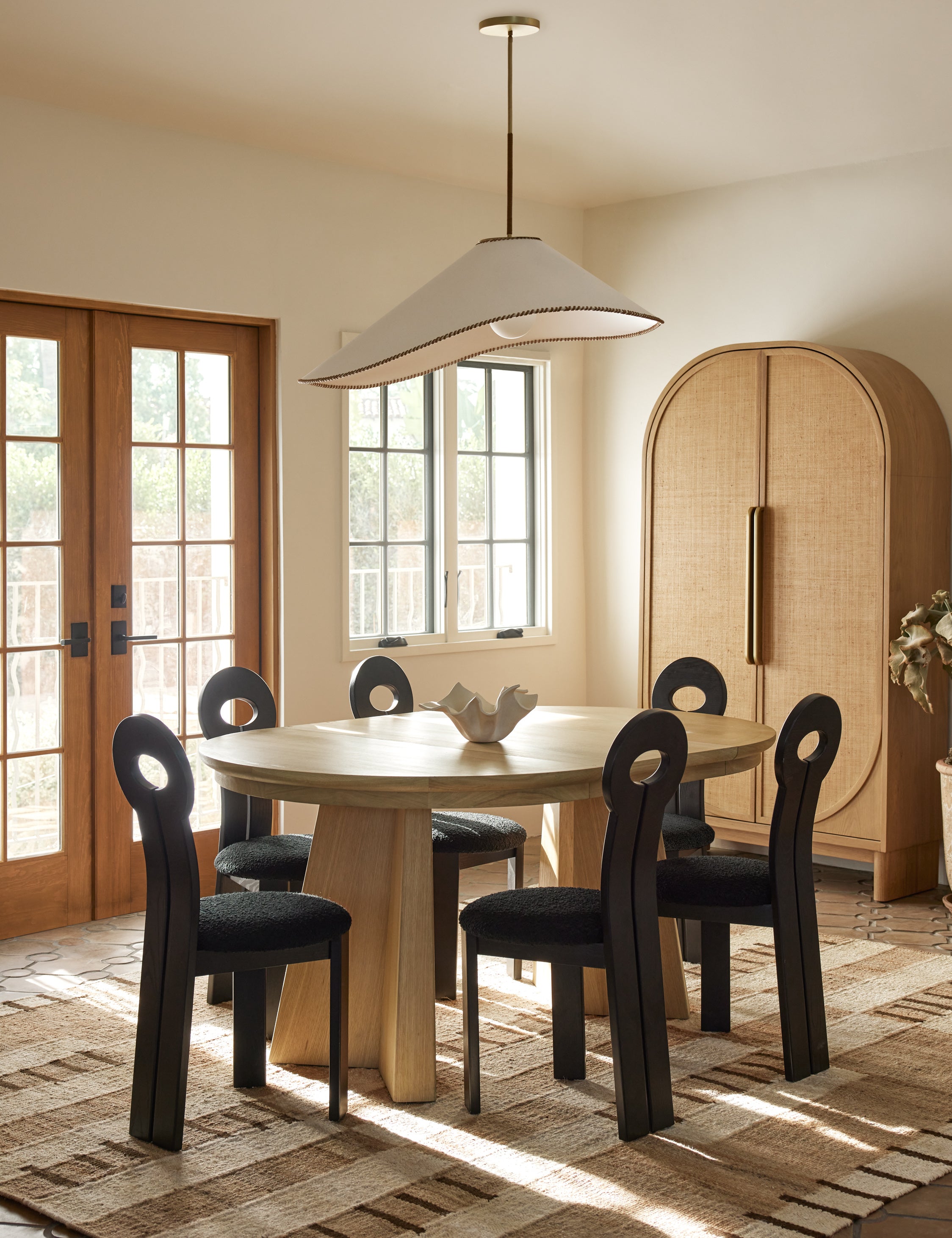 Nycola Extendable Oval Dining Table