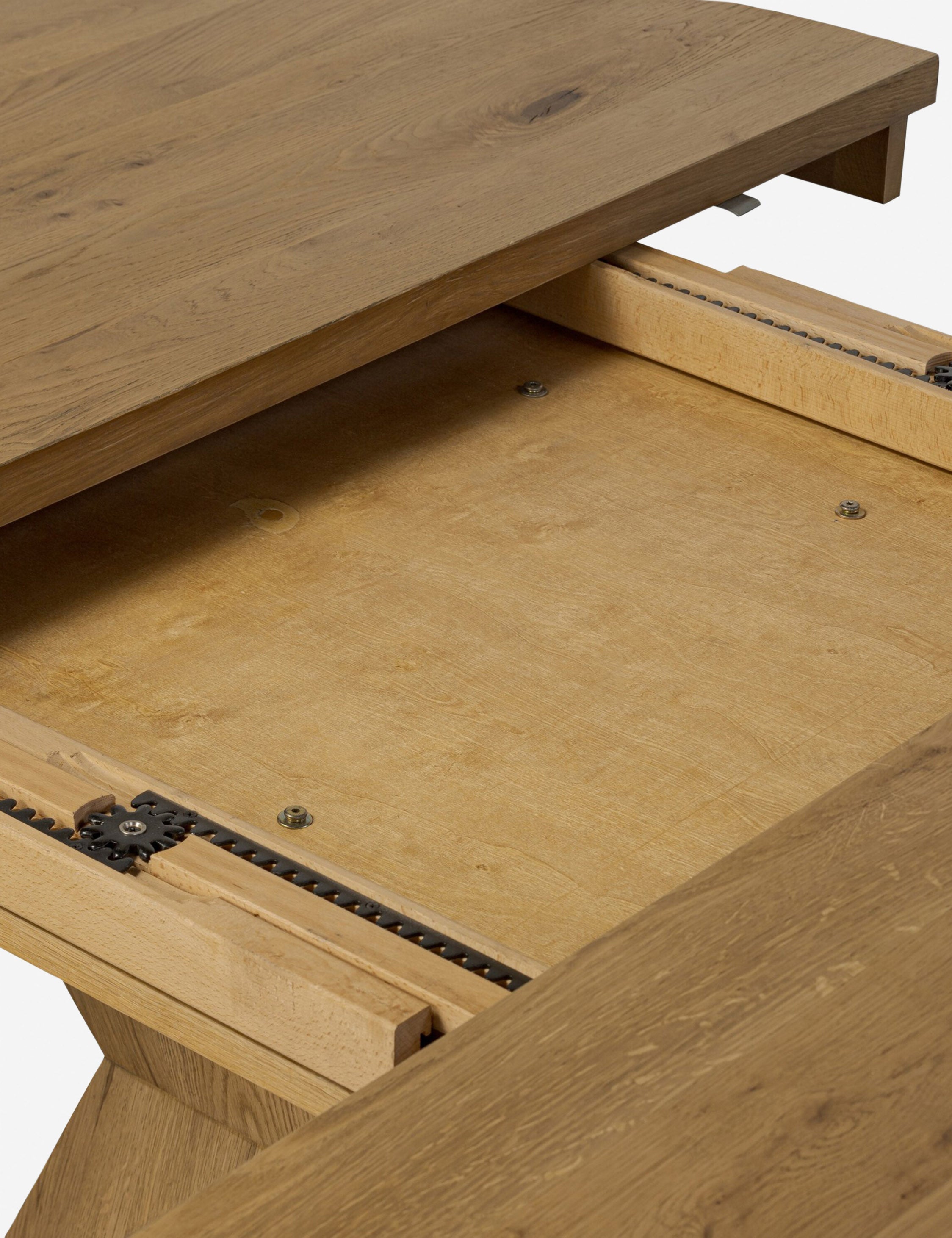 Hermoza Extendable Round Dining Table