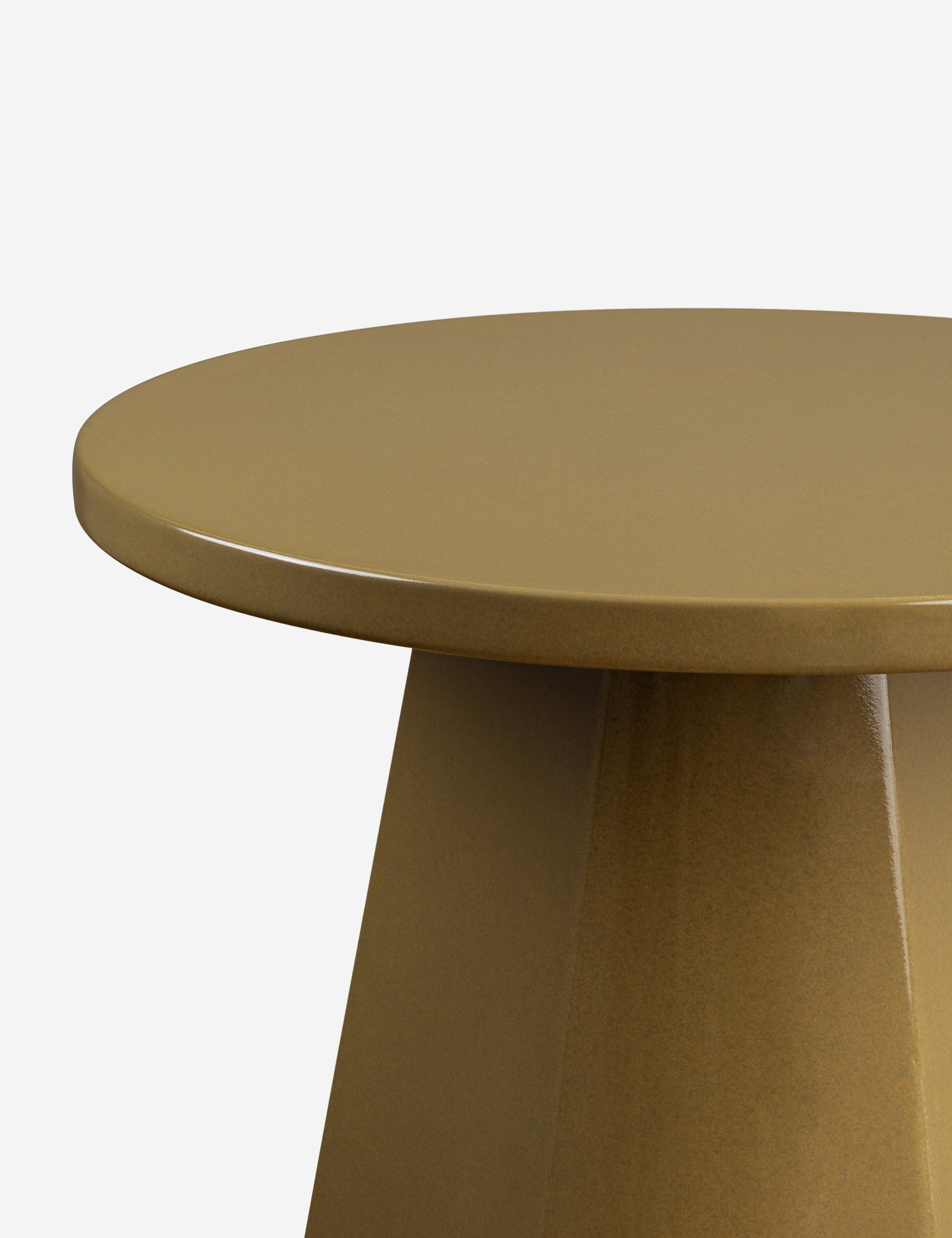 Terrell Indoor / Outdoor Round Side Table