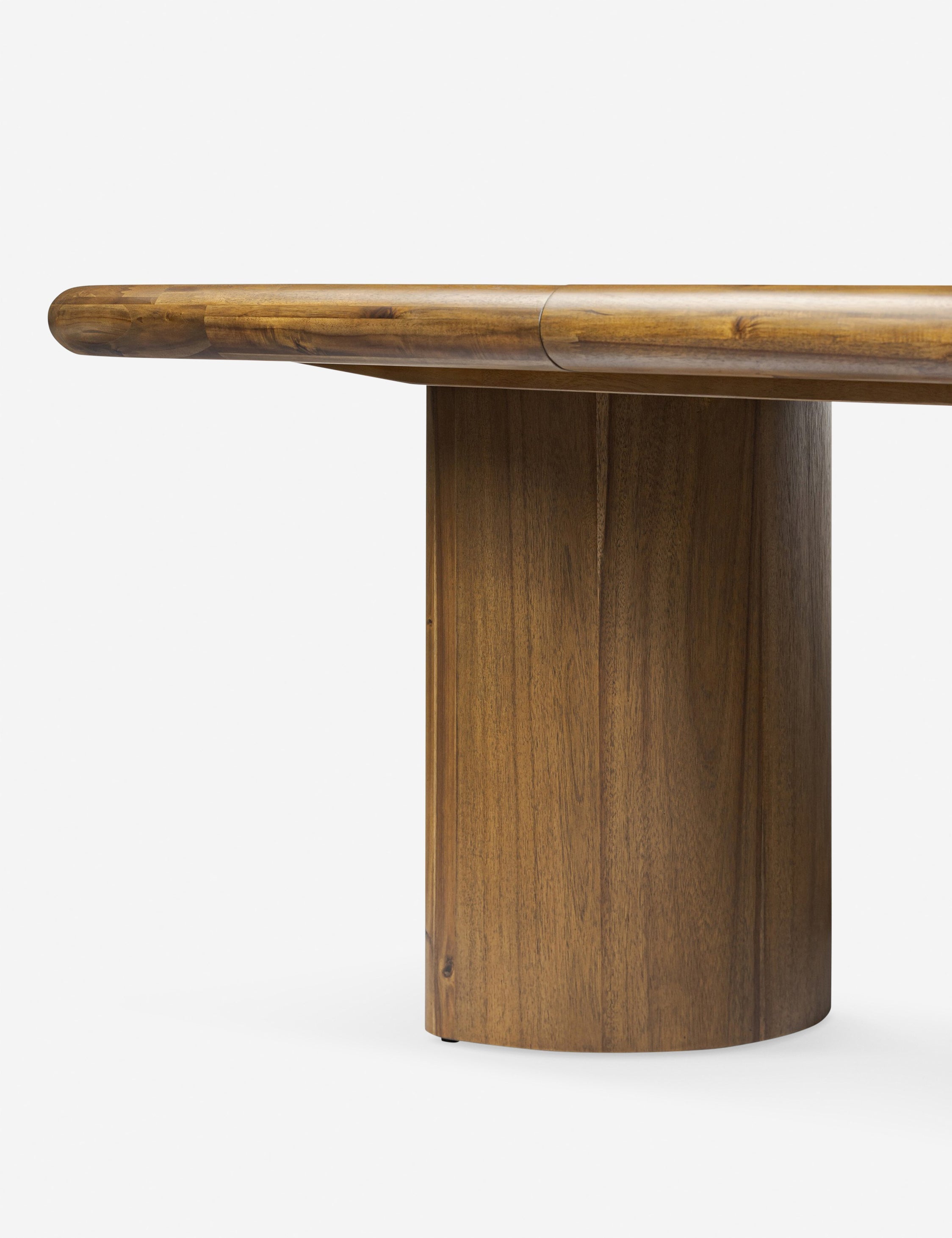 Gilda Extendable Oval Dining Table