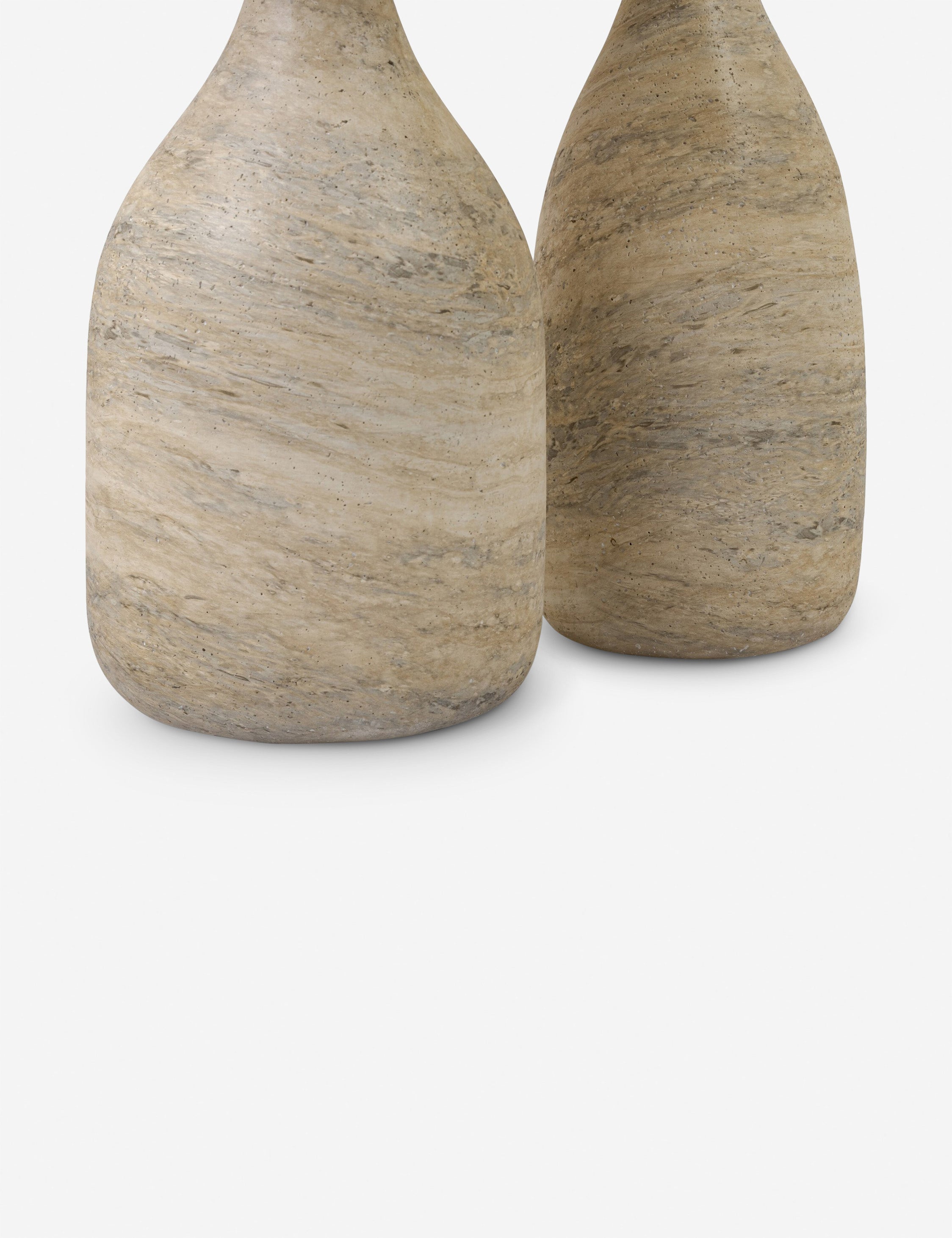 Soteldo Nesting Round Side Tables (Set of 2)