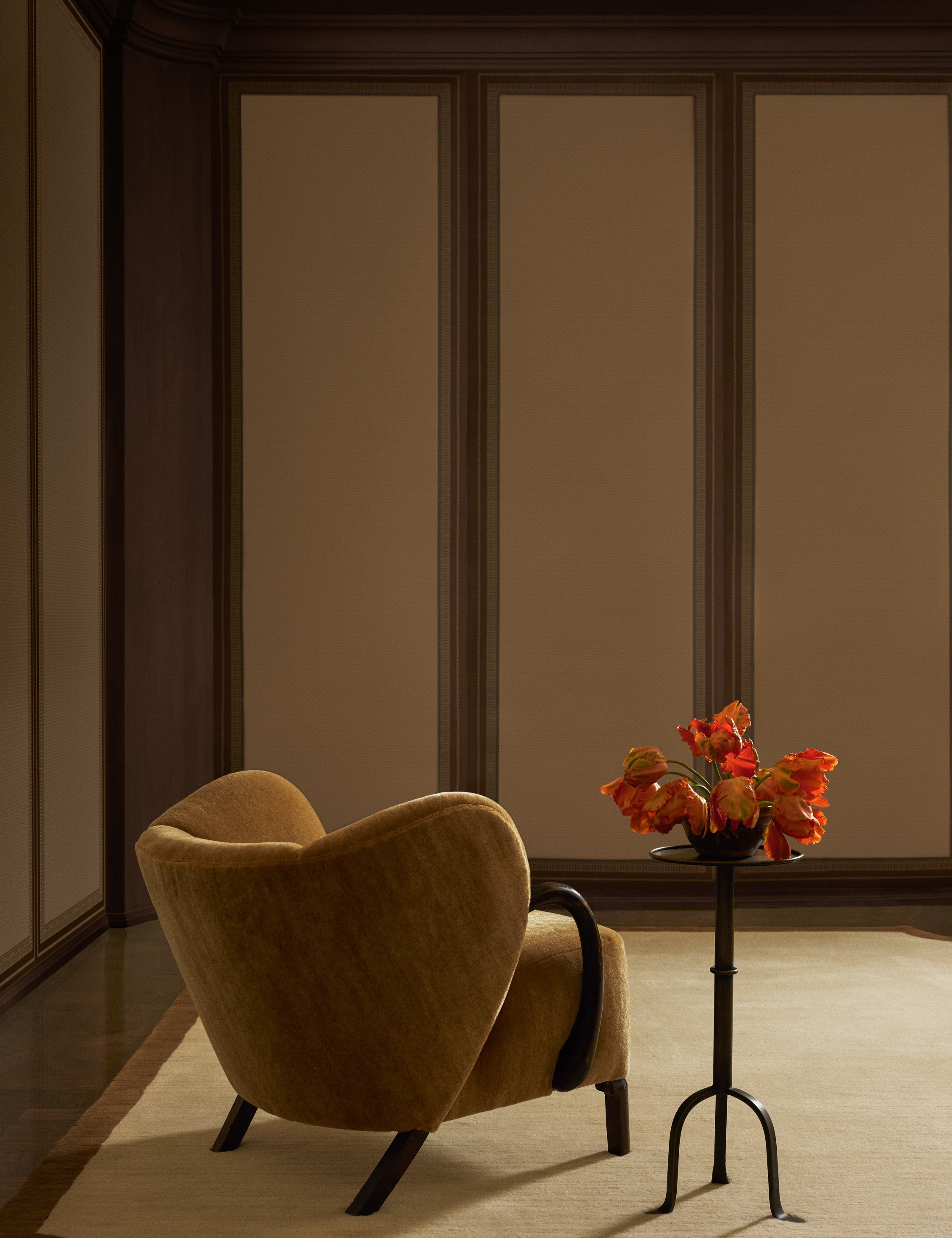 Lintz Round Side Table