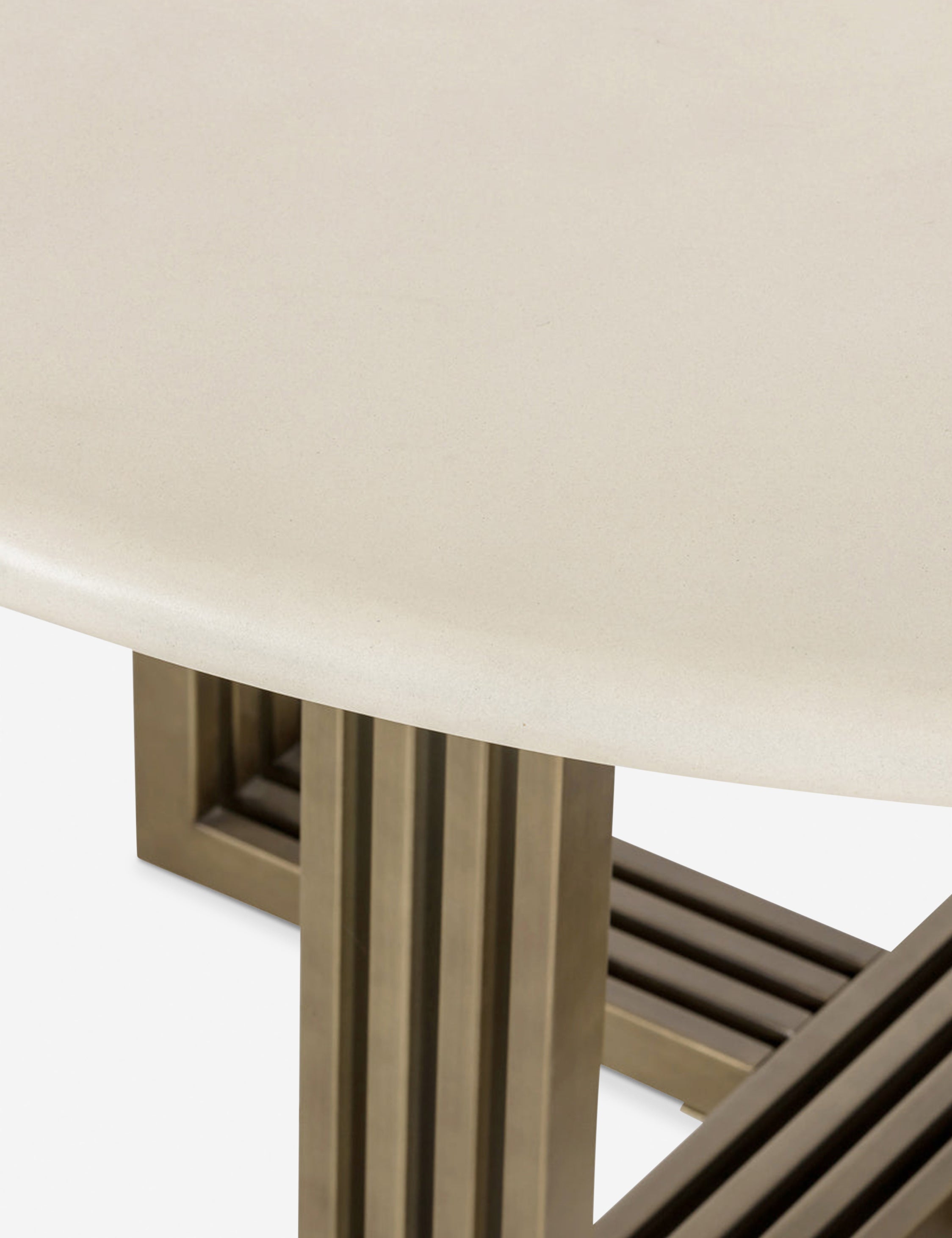 Kianni Round Dining Table