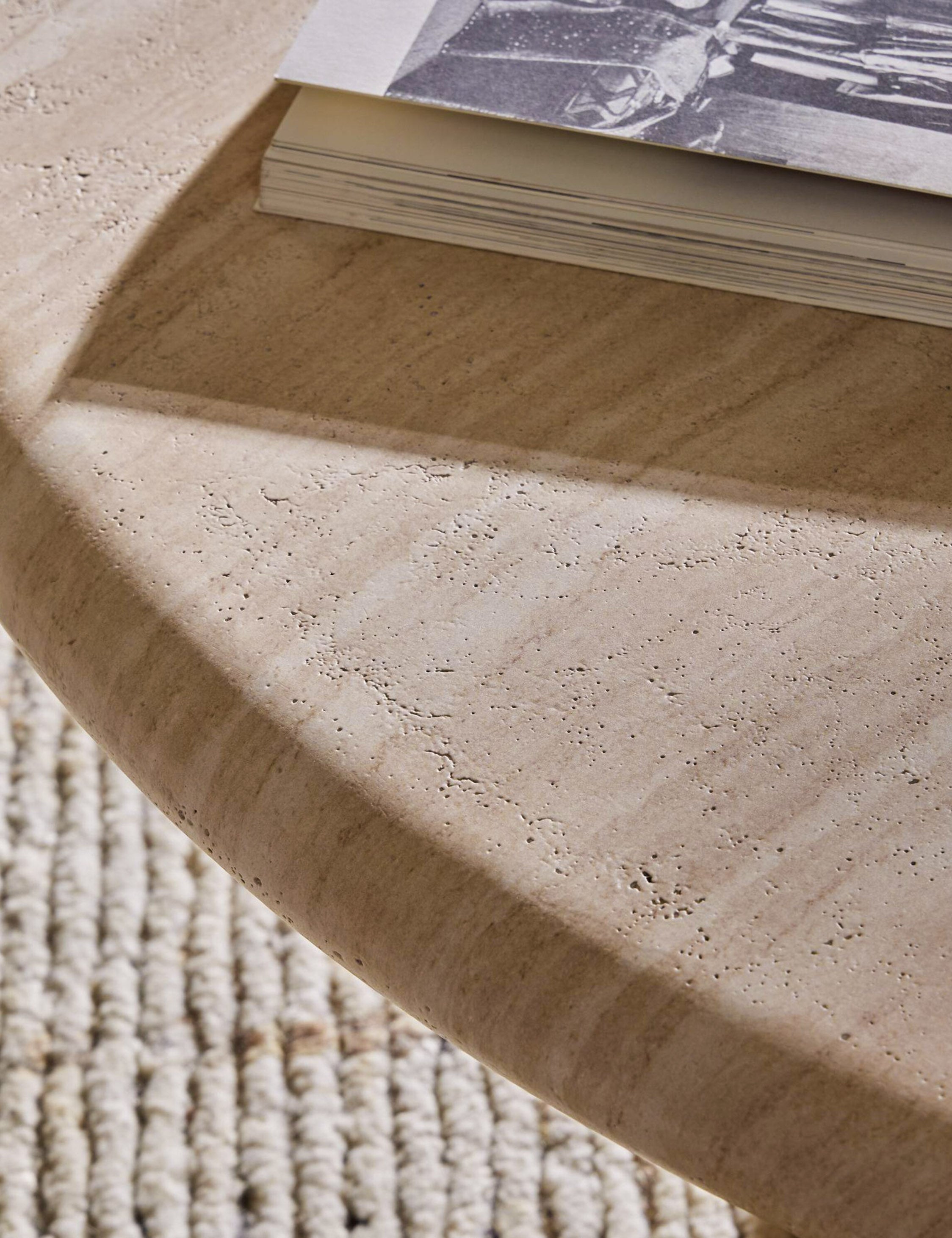 Vinci Round Coffee Table