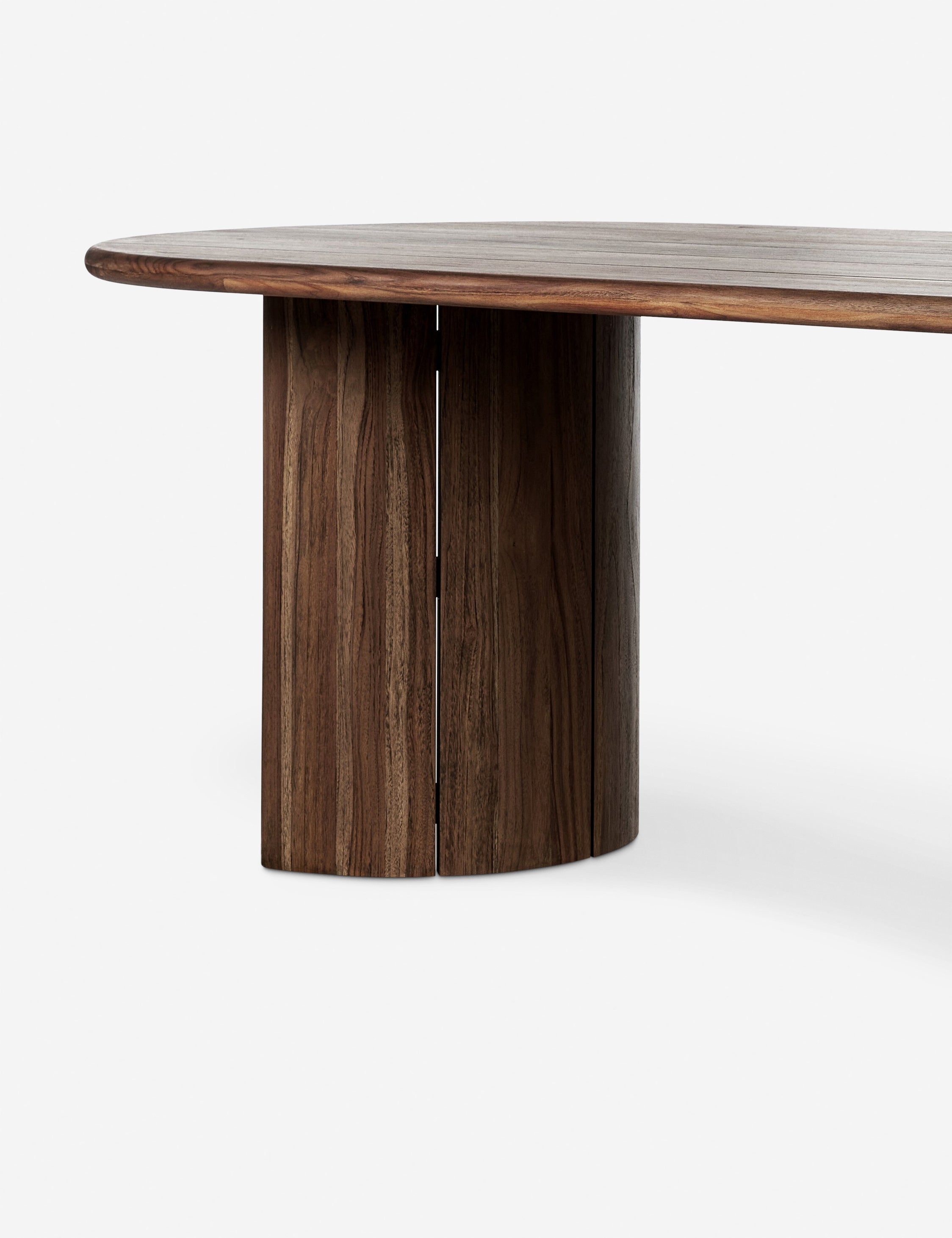 Gilda Outdoor Oval Dining Table