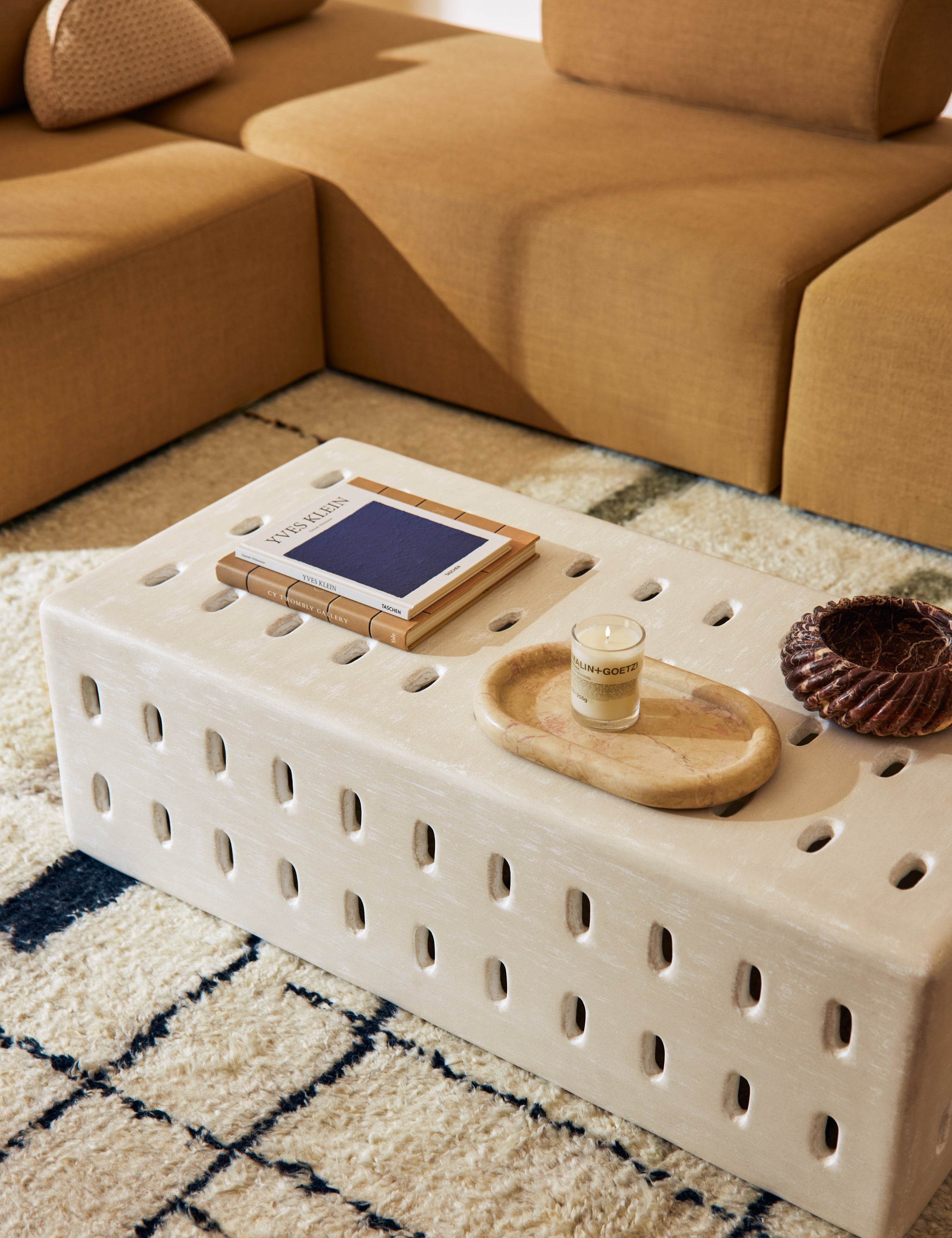 Cabra Indoor / Outdoor Coffee Table