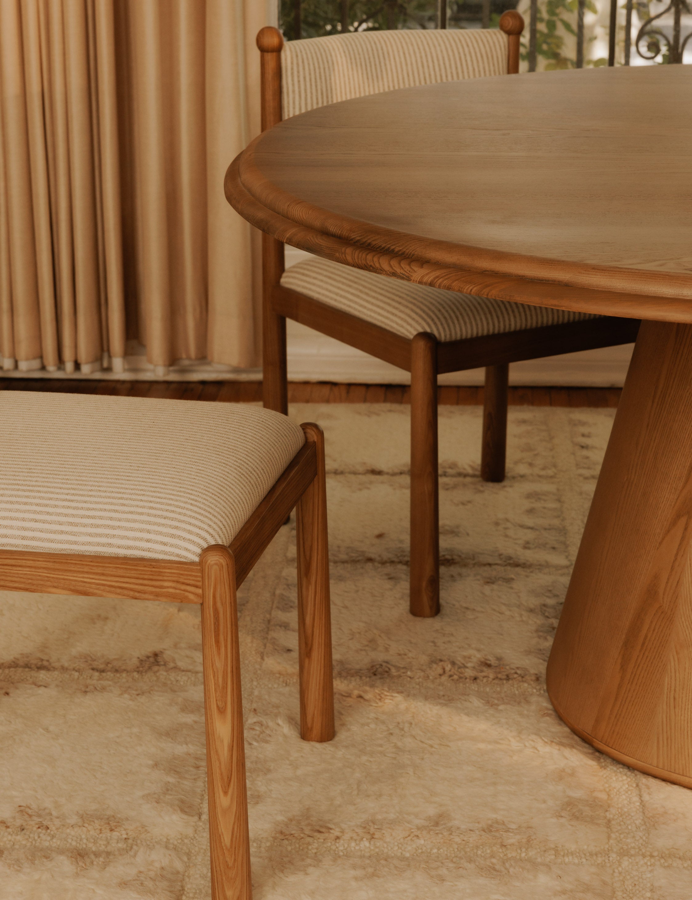 Tutto Round Dining Table by Gillian Segal for Moe's