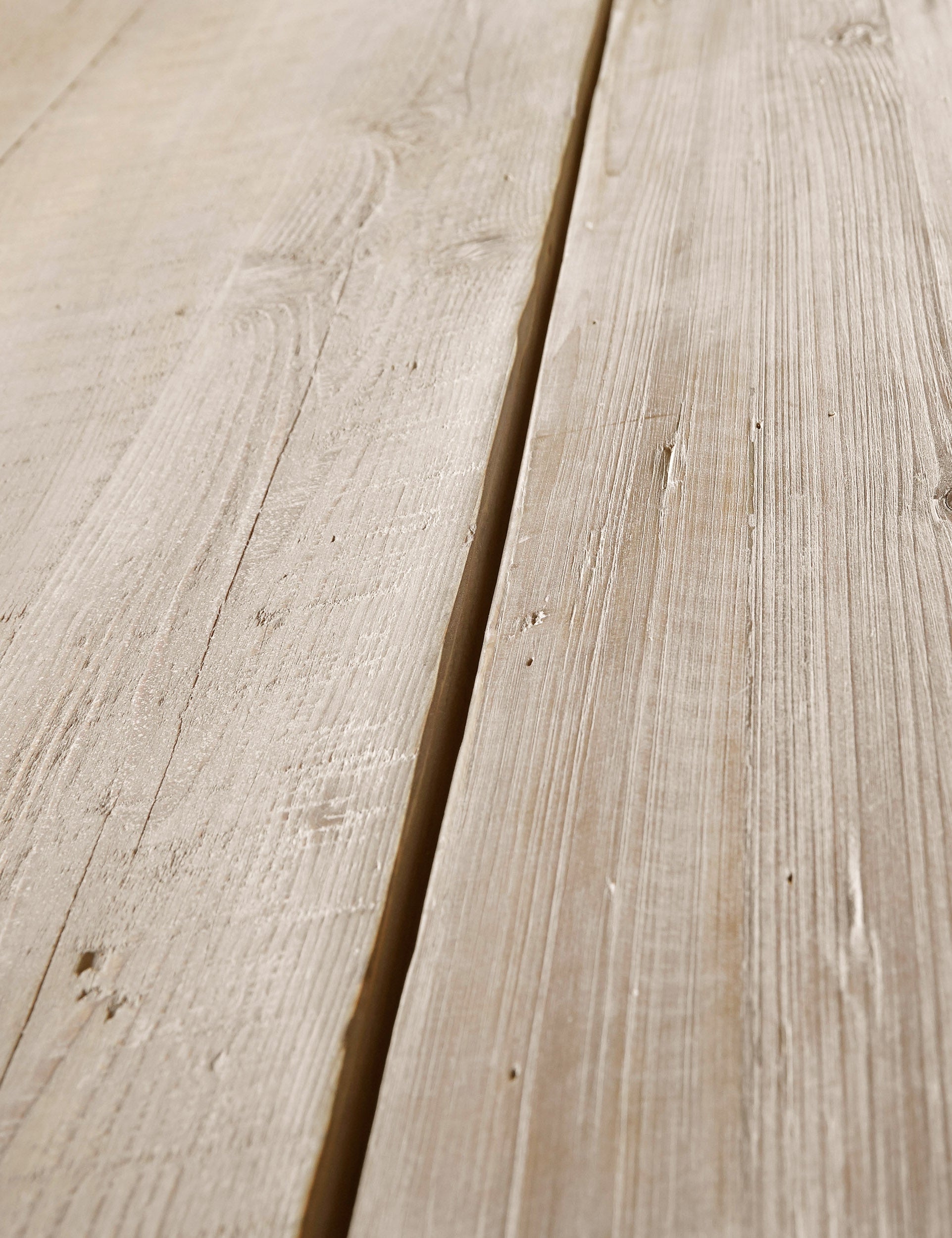 Arbour Extendable Dining Table