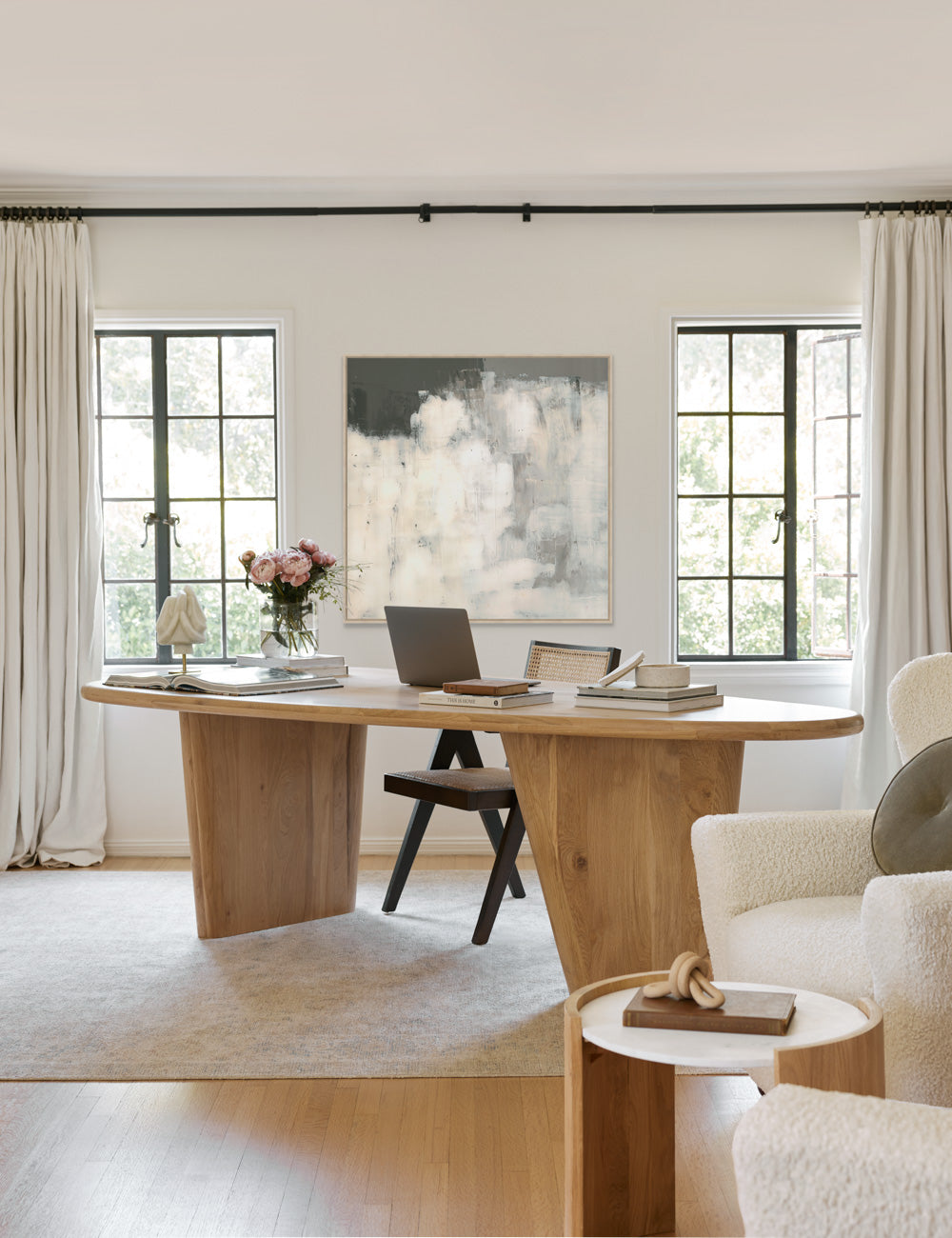 Saratoga Dining Table