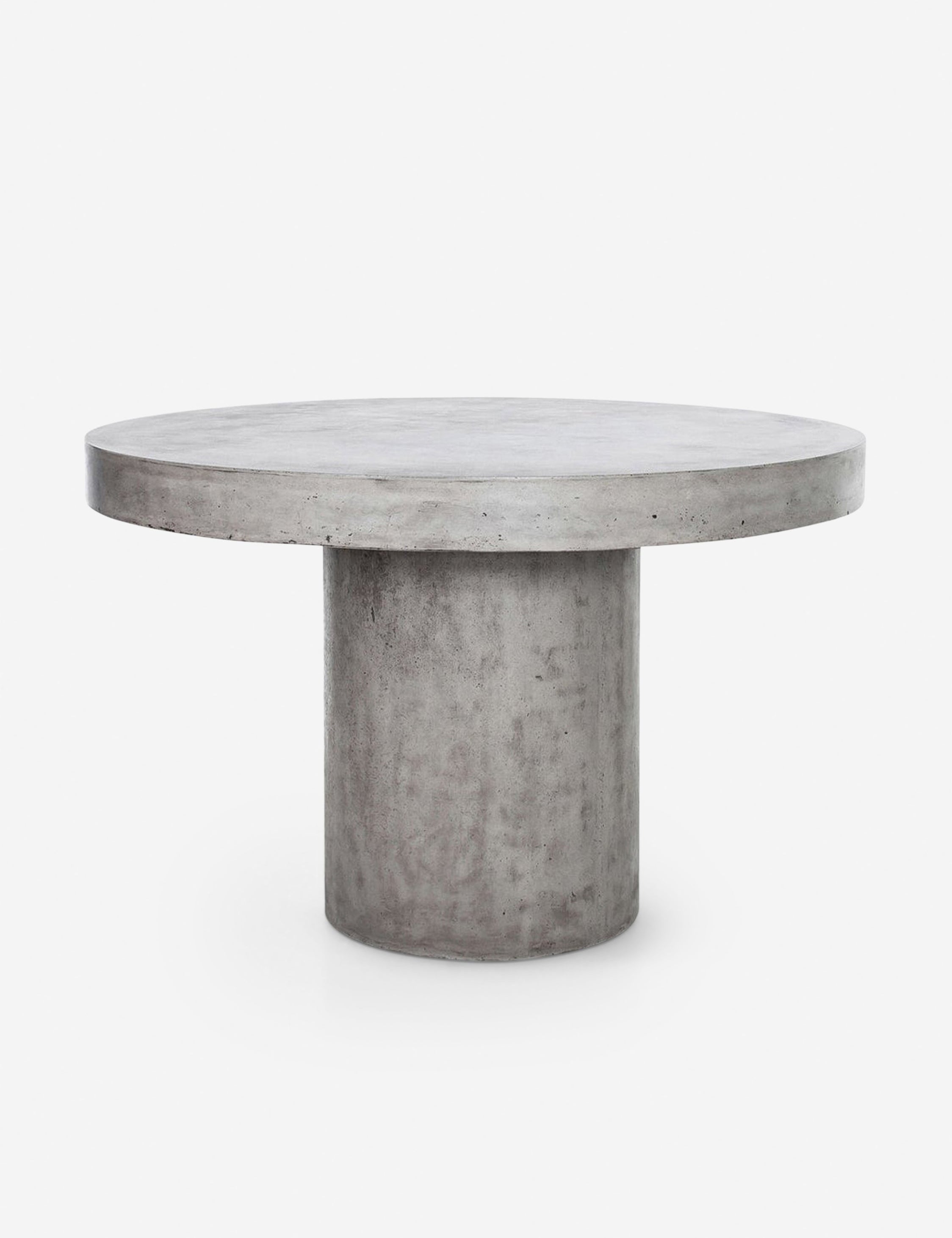 Stein Indoor / Outdoor Round Dining Table
